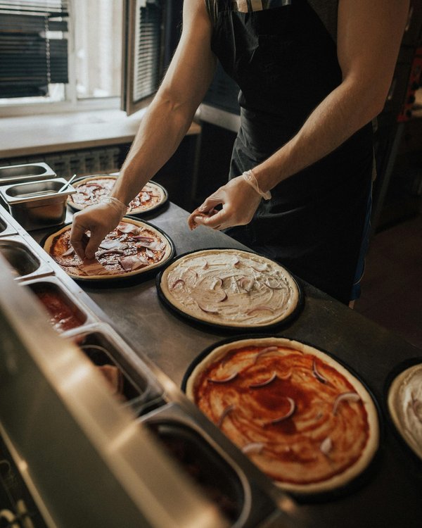 Découvrez le kiosque à pizzas : saveurs artisanales à fargniers